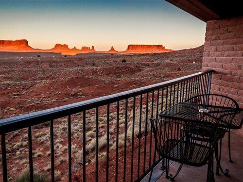 Goulding"S Trading Post And Lodge Exteriör bild